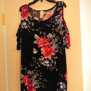 Lillypad cold shoulder top